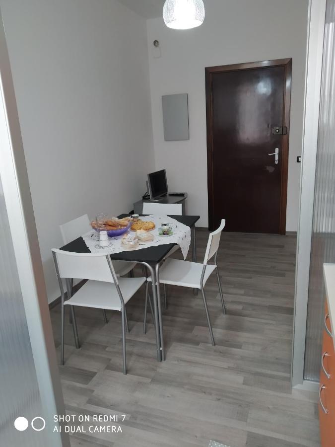Vila L'Angolo Xxiv Maggio Lecce Exteriér fotografie