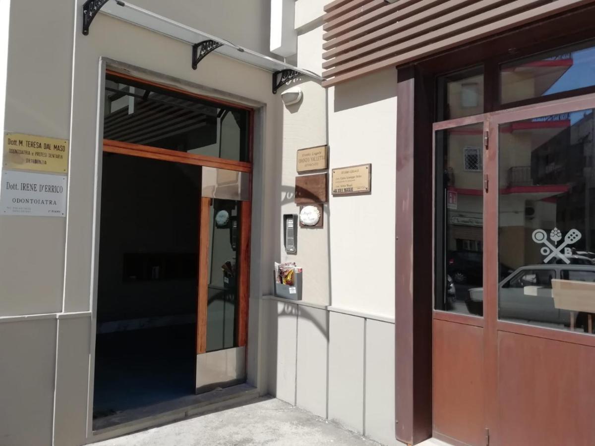 Vila L'Angolo Xxiv Maggio Lecce Exteriér fotografie